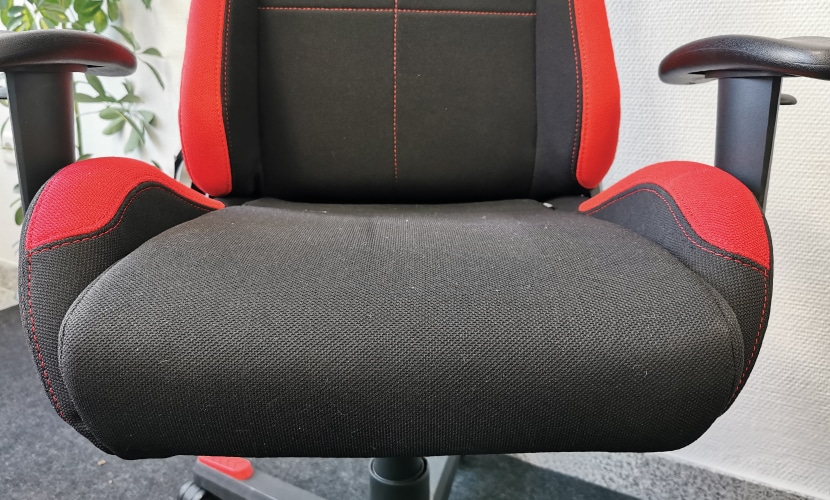 Gaming Chair Reviews Find the best Seat for your Stature